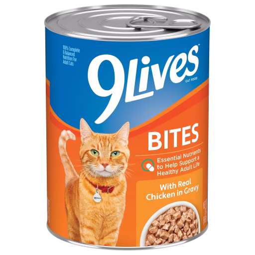 Bites Chicken in Gravy wet cat food can