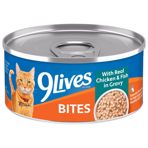 Bites Chicken and Fish wet cat food can